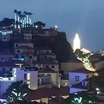 Maria's House * 卡马拉-德洛布什